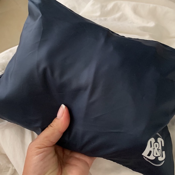 NWT BEACH BAG - Picture 6 of 9